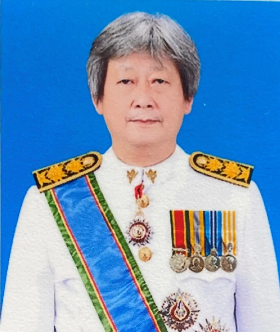 ผู้อำนวยการโรงพยาบาลสมเด็จ